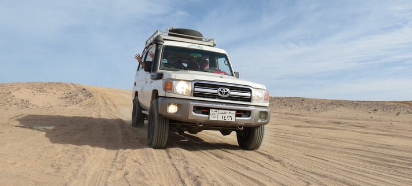Safari Jeep Full Day, Sunset, Dinner, Show & Camel Ride - Marsa Alam