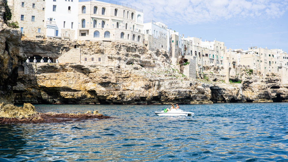 Boat Tour of the Polignano a Mare Caves - with Skipper (3hr)