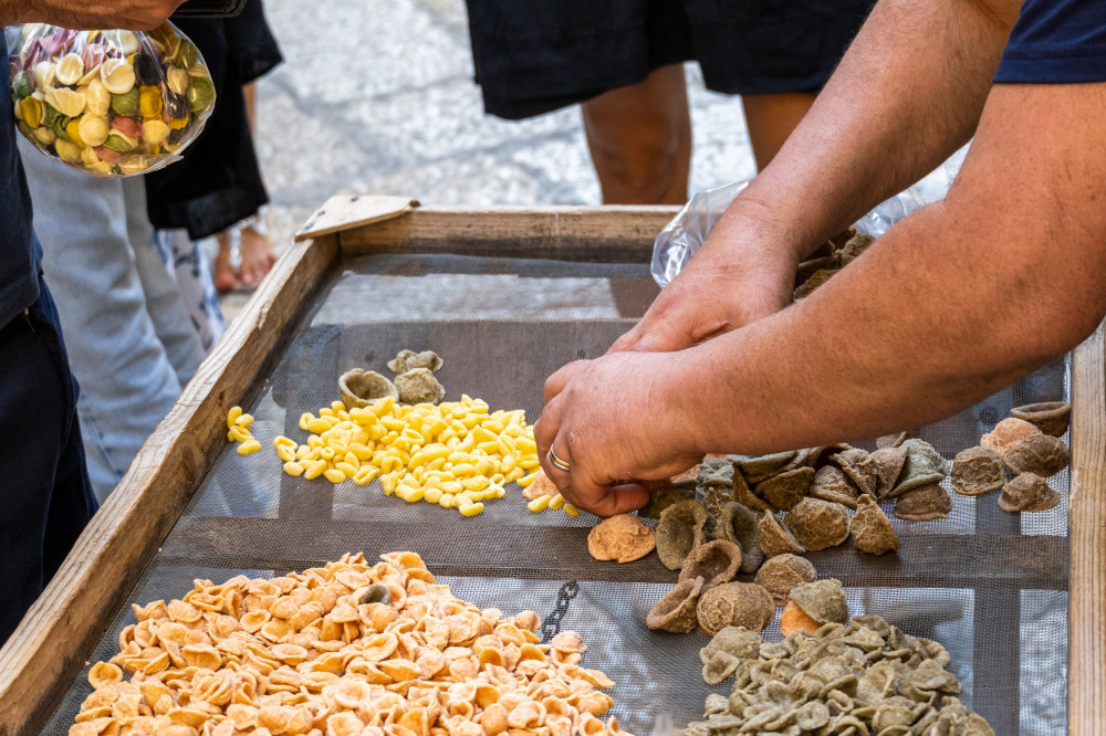 Bari and the streets of pasta