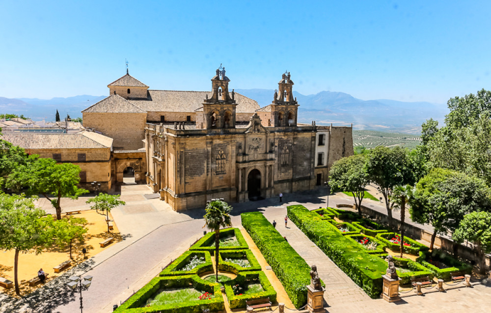 From Jaen: Ubeda & Baeza Private Day Trip