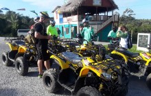 Roatan Henry tour1