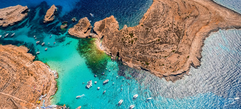 Sunset Gozo Tuk-Tuk Chauffeured Tour Including Comino Cruise