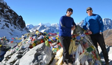 A picture of Everest Base Camp Trek with Gokyo Lake & Chola Pass-18 Days