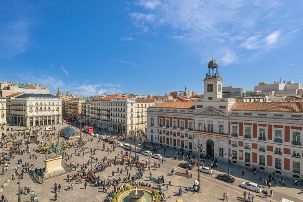 Madrid: Walking Tour Barrio de las Letras & Madrid de los Austrias