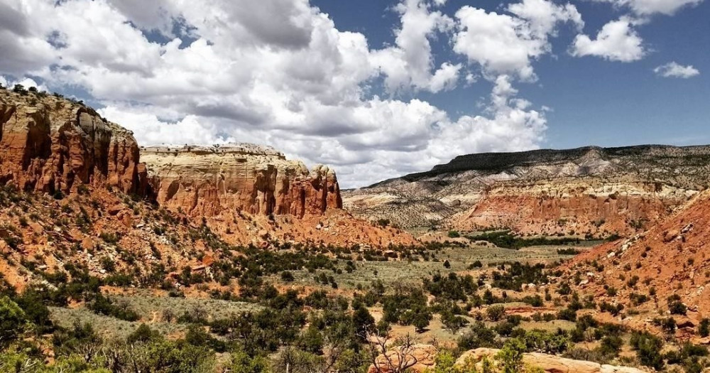 Ghost Ranch + Abiquiu Landscapes Tour from Taos