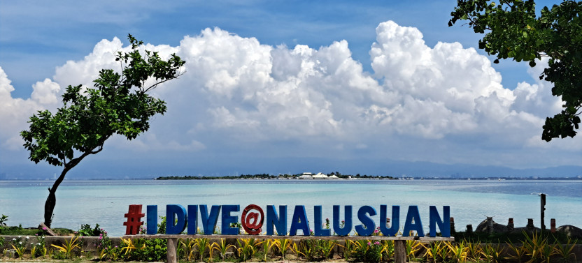 Nalusuan Island Hopping