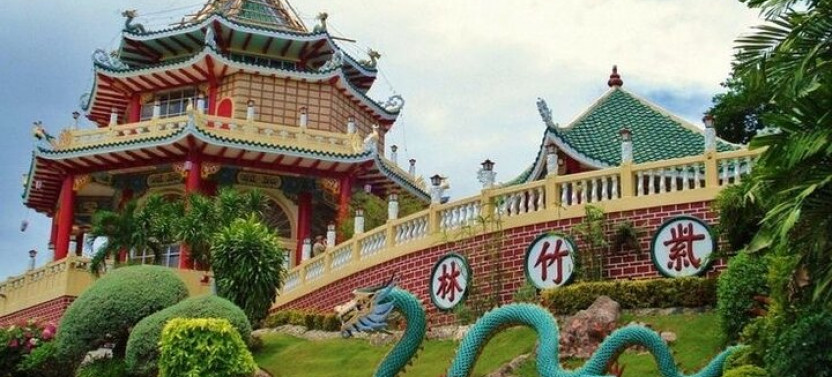 Heritage Tour With 10,000 Roses Via CCLEX