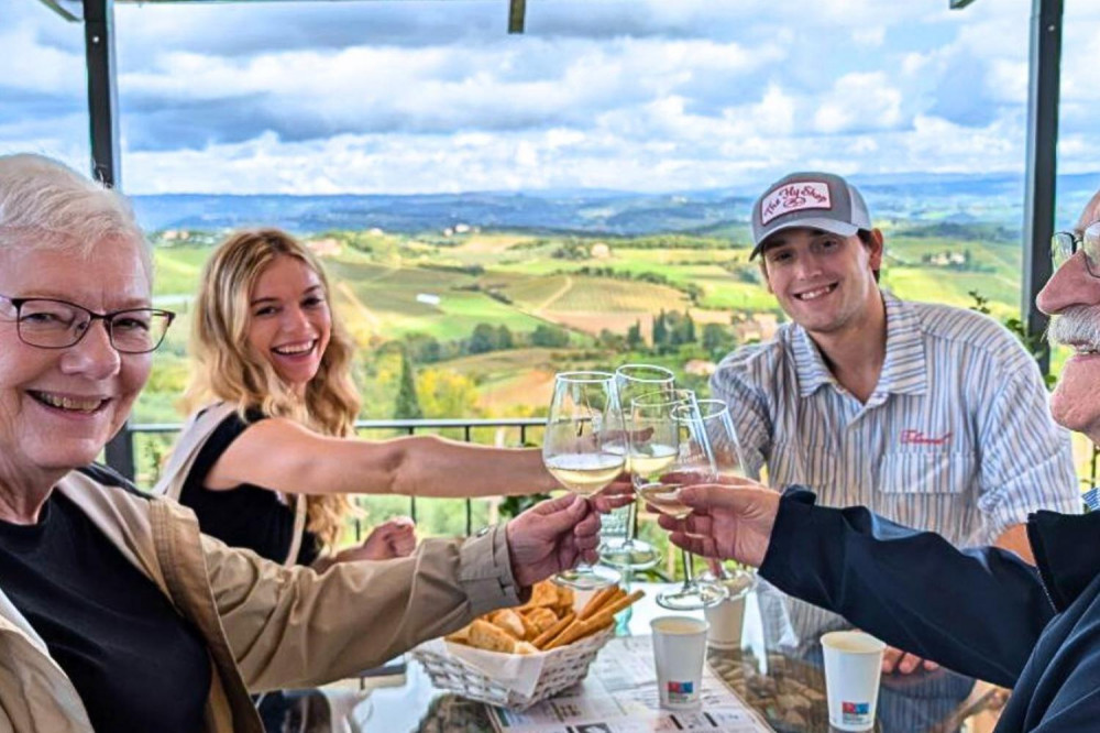 Florence: Private Tuscany Wine Tour With San Gimignano