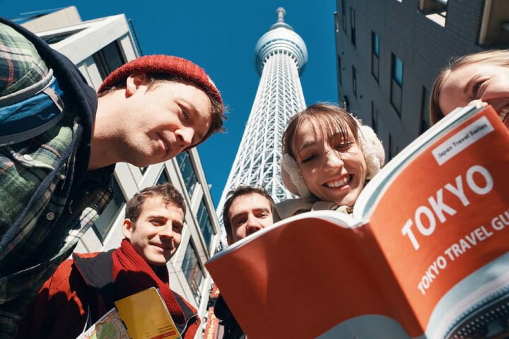 Tokyo: Historical Walking Tour of Skytree and Asakusa