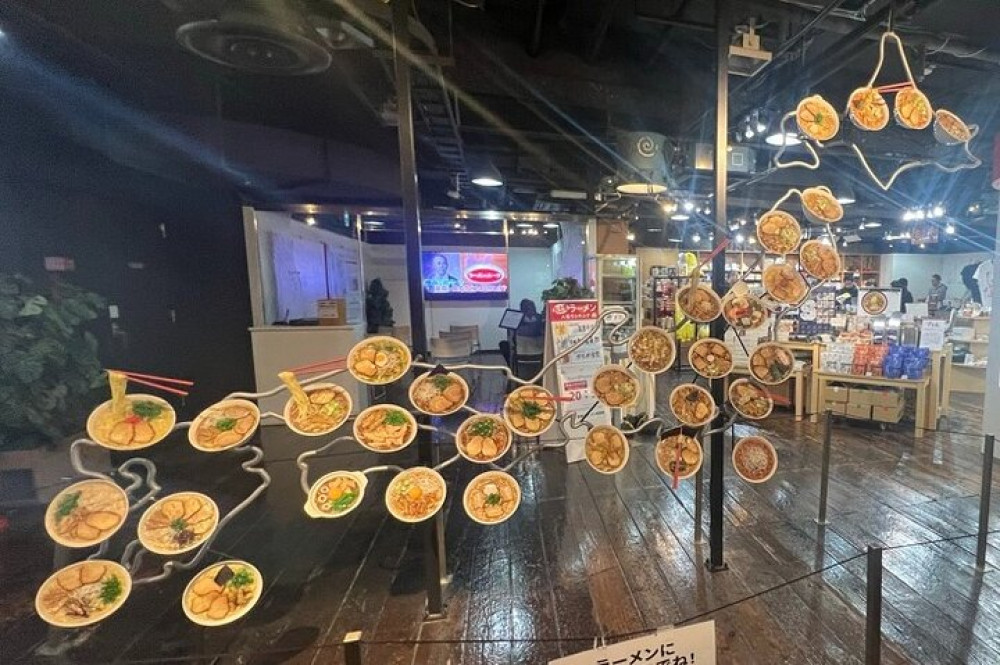 Ramen Museum Guided Tour in Yokohama