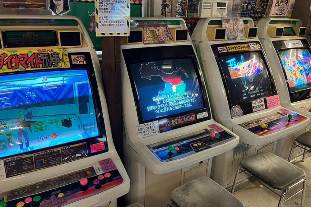 Tokyo : Nostalgia Anime,Retro Game walking tour in Akihabara