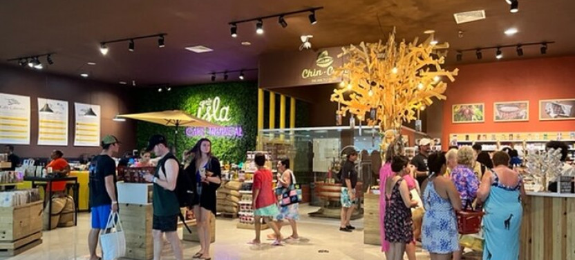 Guided Shopping Tour: Bella Mare Store (Cigars, Chocolate, Rum + Souvenirs)