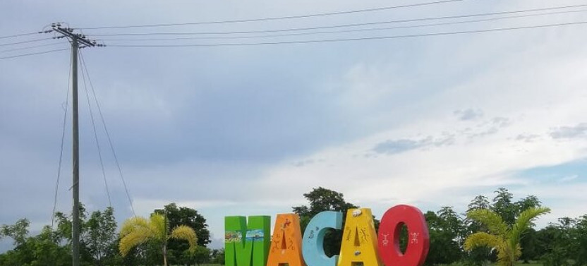Small Group: Horseback Riding at Macao Beach