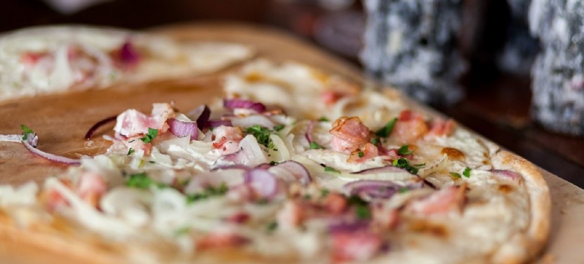 Small Group Berlin Secret Food Tour