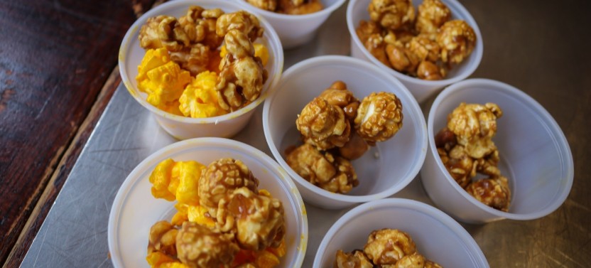 Small Group Chicago Secret Food Tour