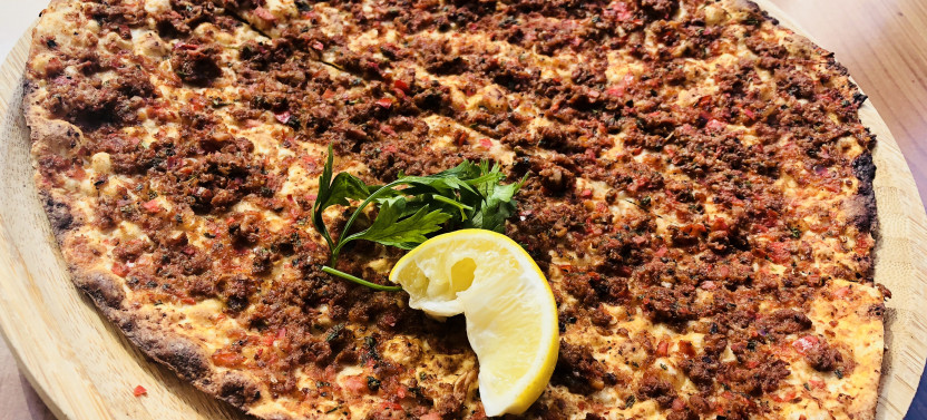Small Group Istanbul Secret Food Tour (Daytime)
