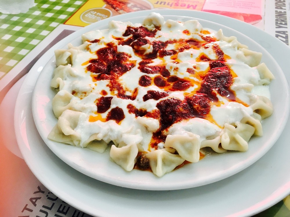 Small Group Istanbul Secret Food Tour (Daytime)