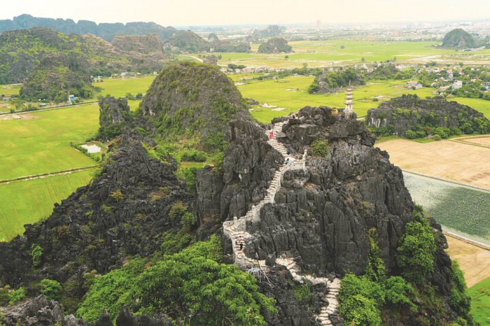 Guided Full Day Ninh Binh Small Group Tour By Limousine