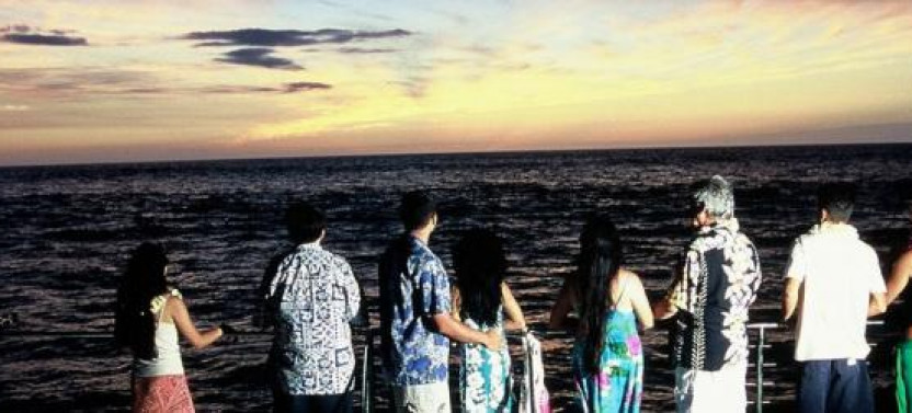 Ultimate Sunset & Hawaiian Dolphin Snorkel Cruise with Dinner and Drinks