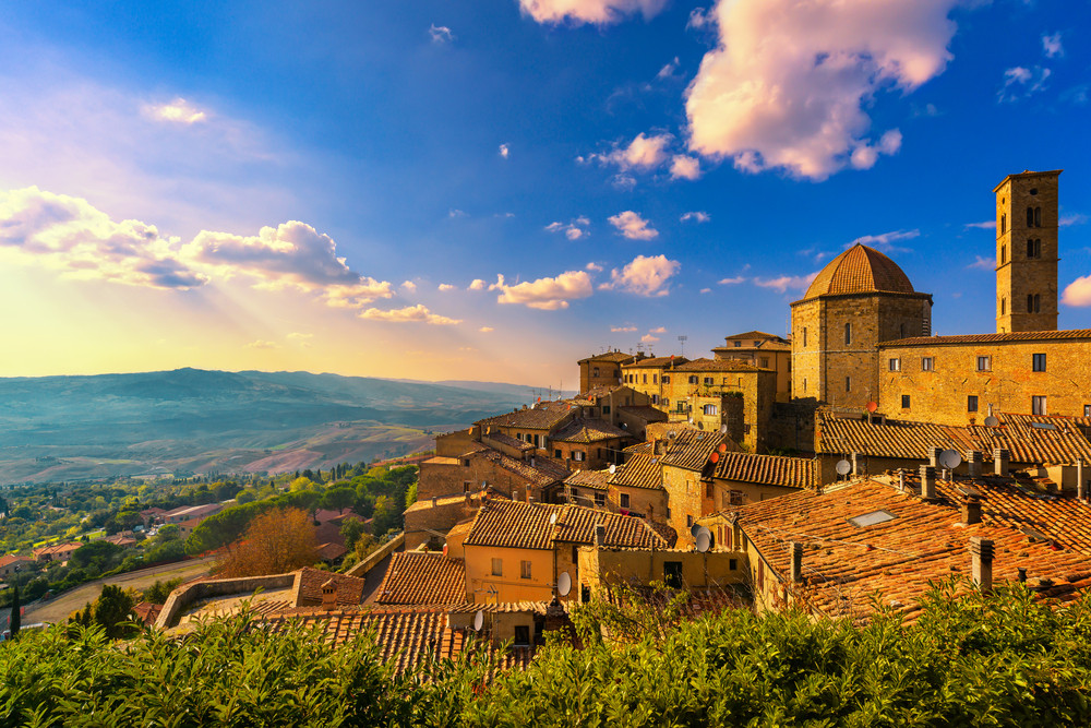 Private San Gimignano and Volterra