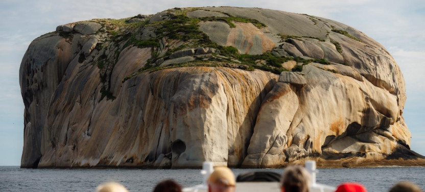 Wilsons Promontory Cruises - 11 AM