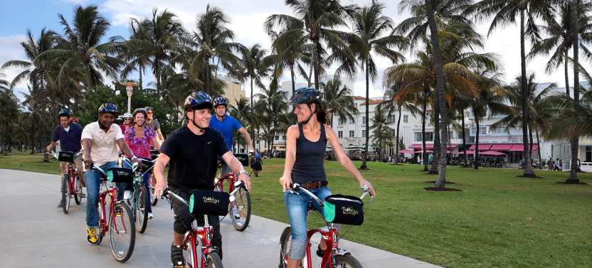 Miami Beach Bikes, Bites & Views Food Tour (Adults Only)