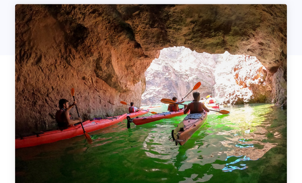 Kayak Emerald Cave Deluxe - Shuttle