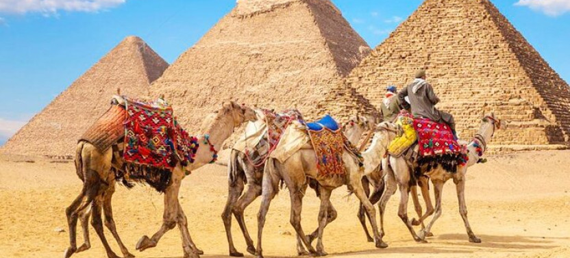 Pyramids Of Giza And Cairo Tour By Bus From Sharm
