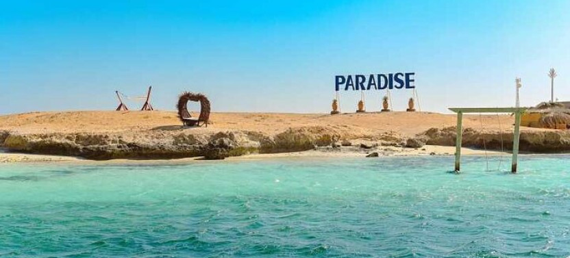 Paradise Island VIP Boat Trip Full Day Snorkeling From Hurghada