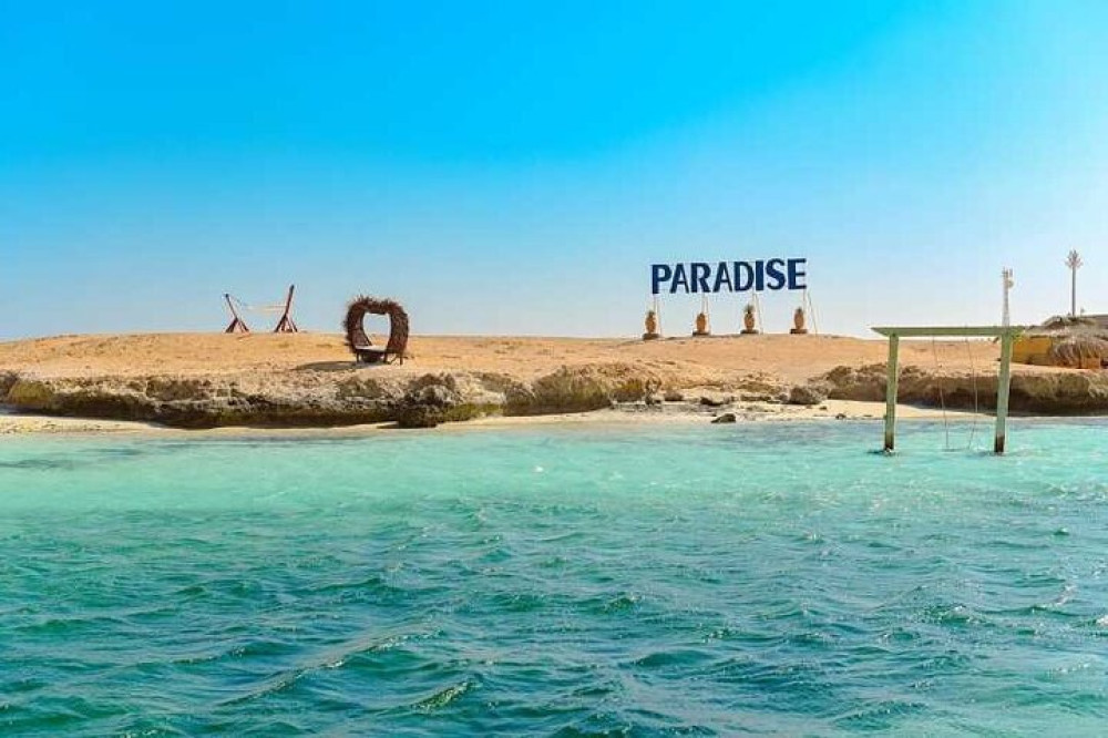 Paradise Island VIP Boat Trip Full Day Snorkeling From Hurghada ...