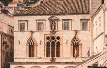 Booker Travel Agency7