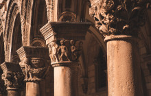 Booker Travel Agency4