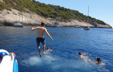 Booker Travel Agency21