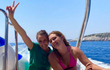 Booker Travel Agency27