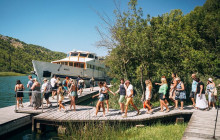 Booker Travel Agency16