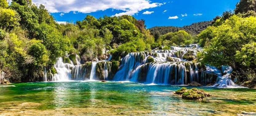 Group Tour: Krka Waterfalls, Food & Wine Tasting Tour