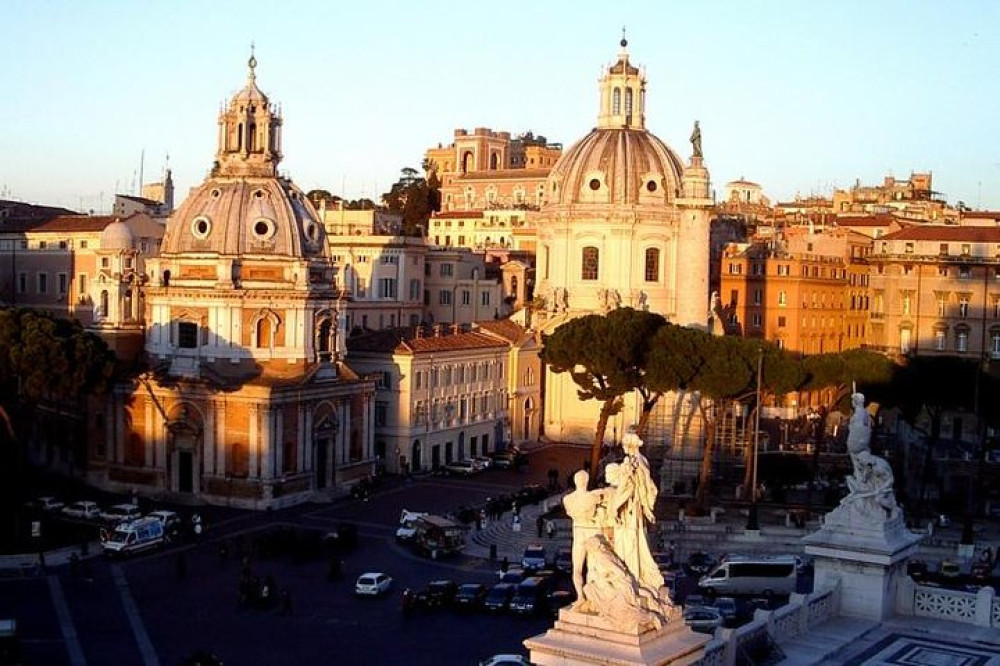 Private Heart of Rome Walking Tour with Pantheon Entrance and Trevi ...