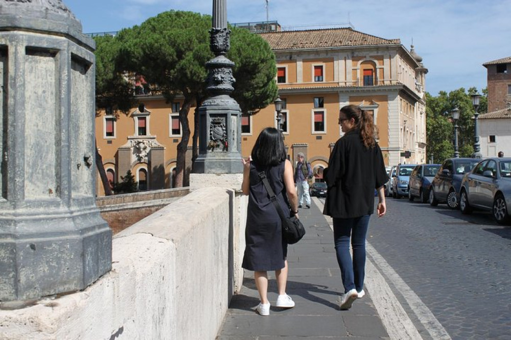 Heart of Rome Walking Tour with Pantheon Entrance, Trevi Fountain ...