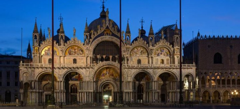 Saint Mark's Vip Night Tour: Exclusive Access Small Group Tour