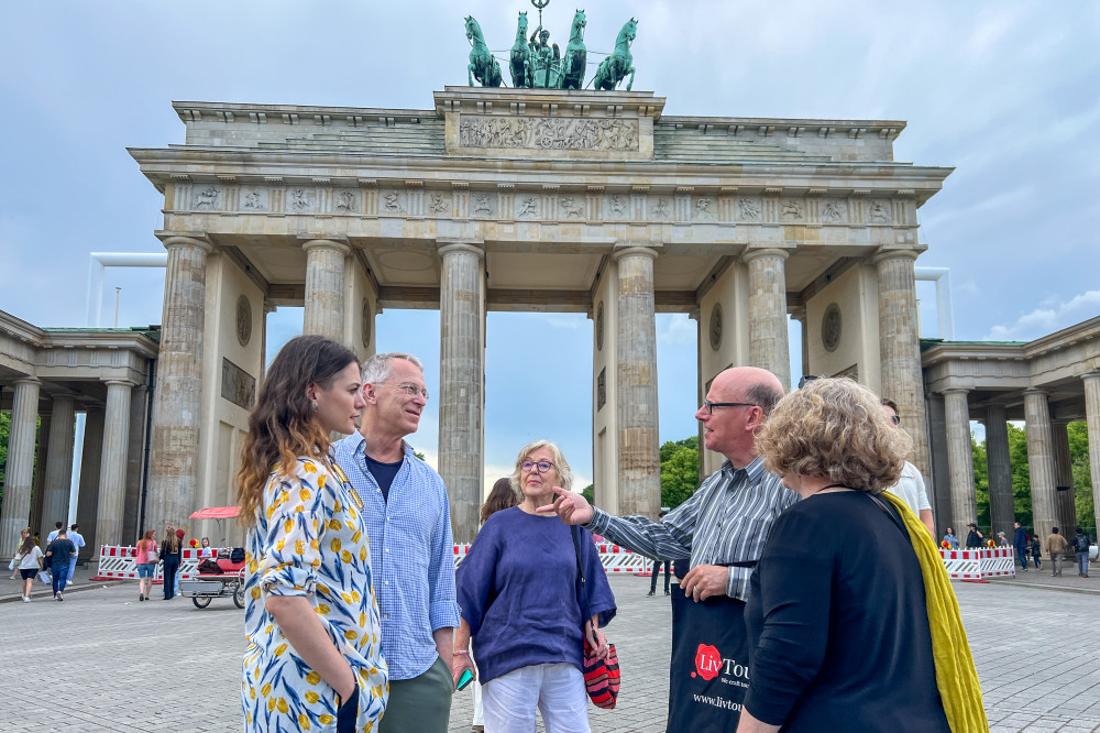 Cold War Berlin Private Driving And Walking Tour: The History Of The Wall