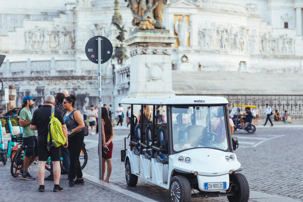 Private Evening Golf Cart Tour Of Rome With Drinks