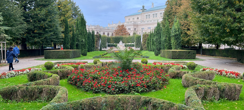 Highlights Of Vienna With Cathedral Tower | Private Walking Tour