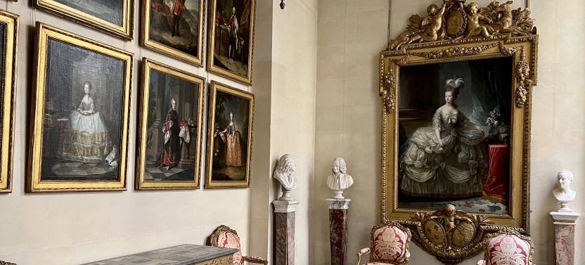 Versailles Royal Palace And Gardens With Exclusive Kings' Apartment