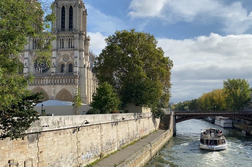Paris Half Day Semi Private Tour