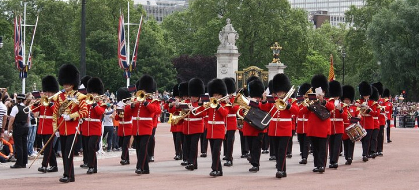 Guided Tour Of Westminster City Including Changing Of The Guard