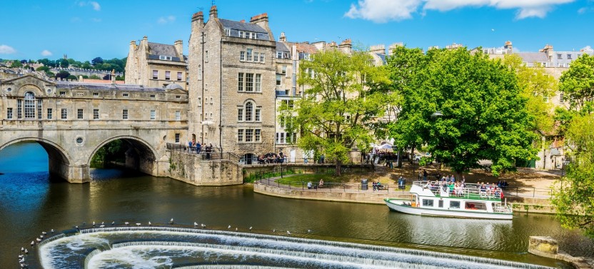Private Driving Tour: Stonehenge and Bath from London