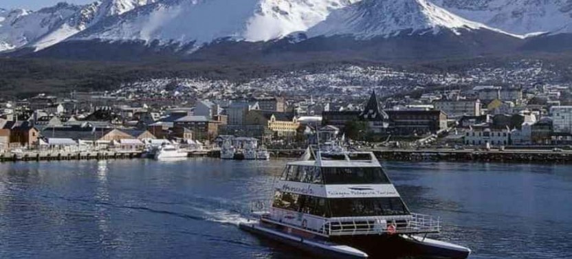 Beagle Channel Navigation – Catamaran