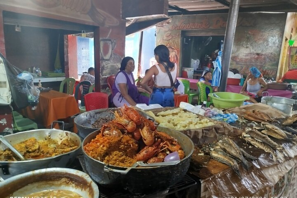 Typical Seafood Cooked By Native Women In Bazurto