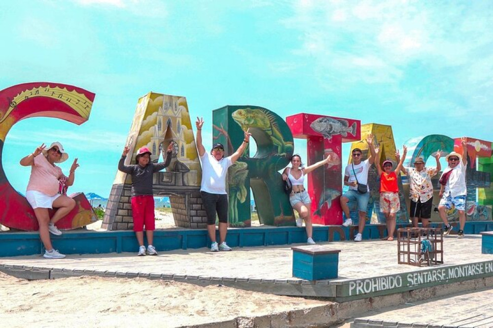 Panoramic Tour Of Monuments, Walls And Castle In Cartagena