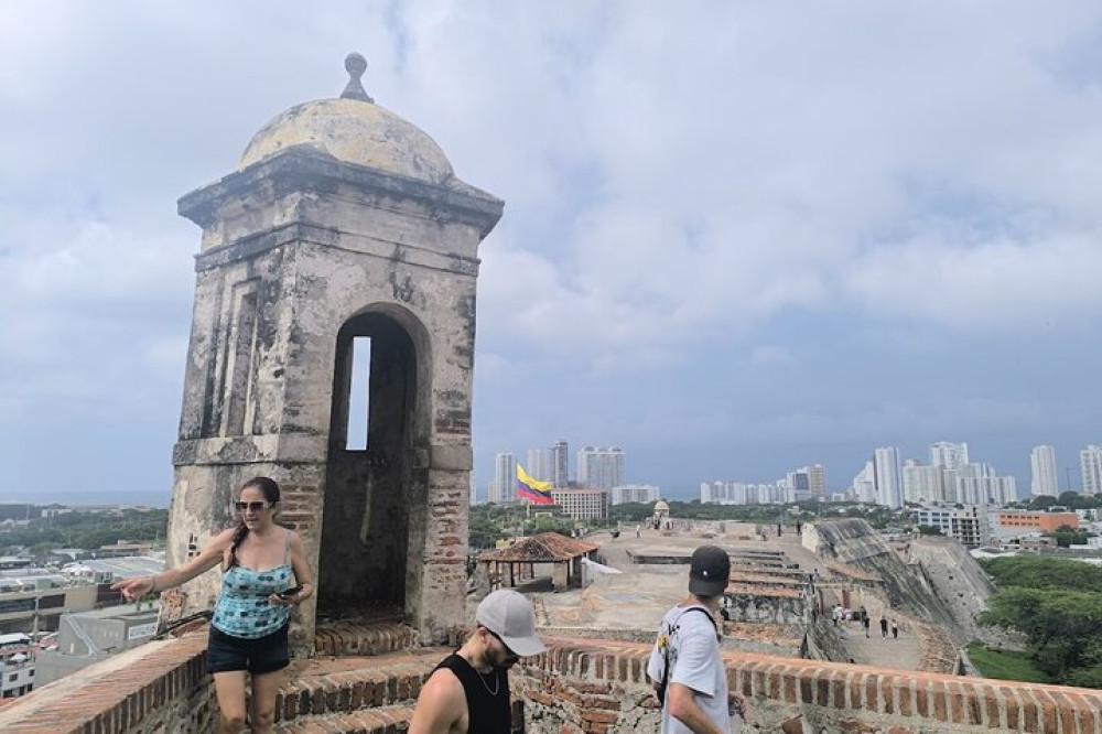 Private Tour Palace of the Inquisition and Castle of San Felipe